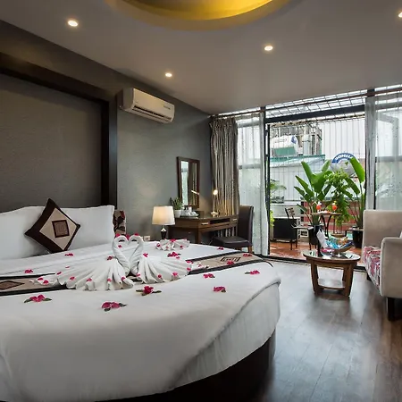 Splendid Star Grand Hotel And Spa